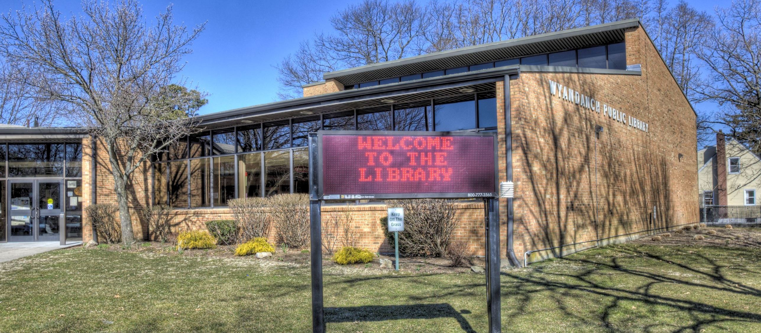 Wyandanch Public Library